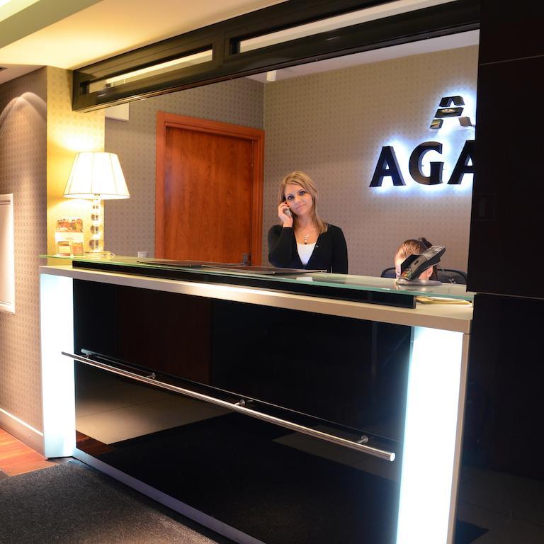 Agat Hotel Lodž Exteriér fotografie