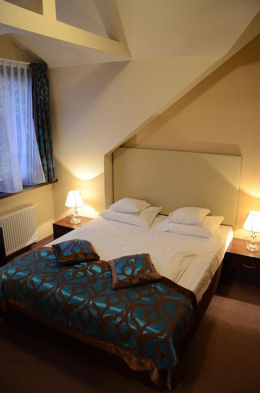 Agat Hotel Lodž Pokoj fotografie